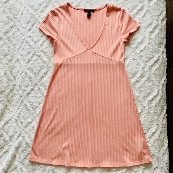 Forever 21 empire waist dress in a peach color M - Picture 3 of 7